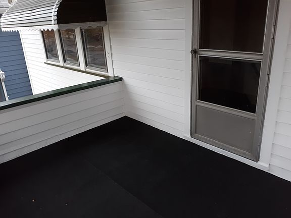 2nd floor porch