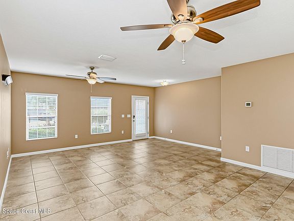 5th image of 491 Trymore Dr SE