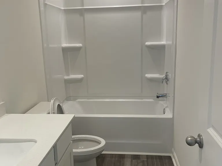 349 Sporting Dr — Photo 22