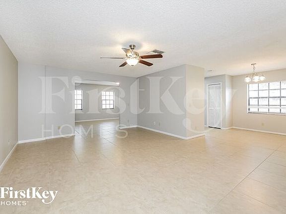3rd image of 6341 Neamathla Dr