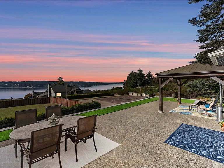 3616 Tahoma Pl W — Photo 24