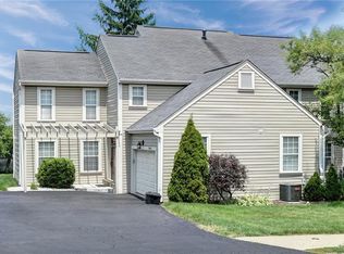 2544B Pheasant Run Dr, Wexford, PA