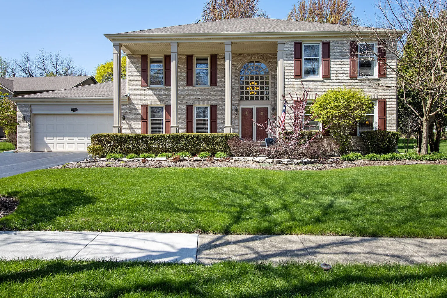 3402 Charlemagne Ln photo 1
