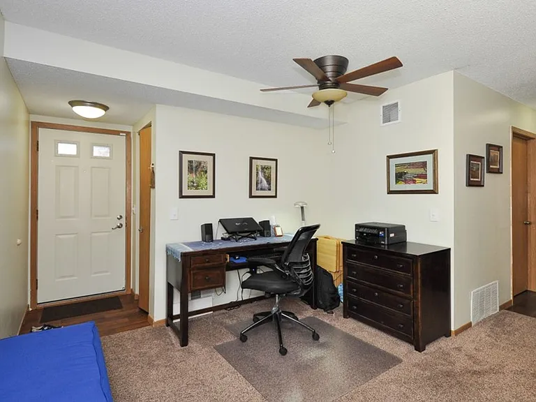 Fernbrook Townhomes — Photo 26