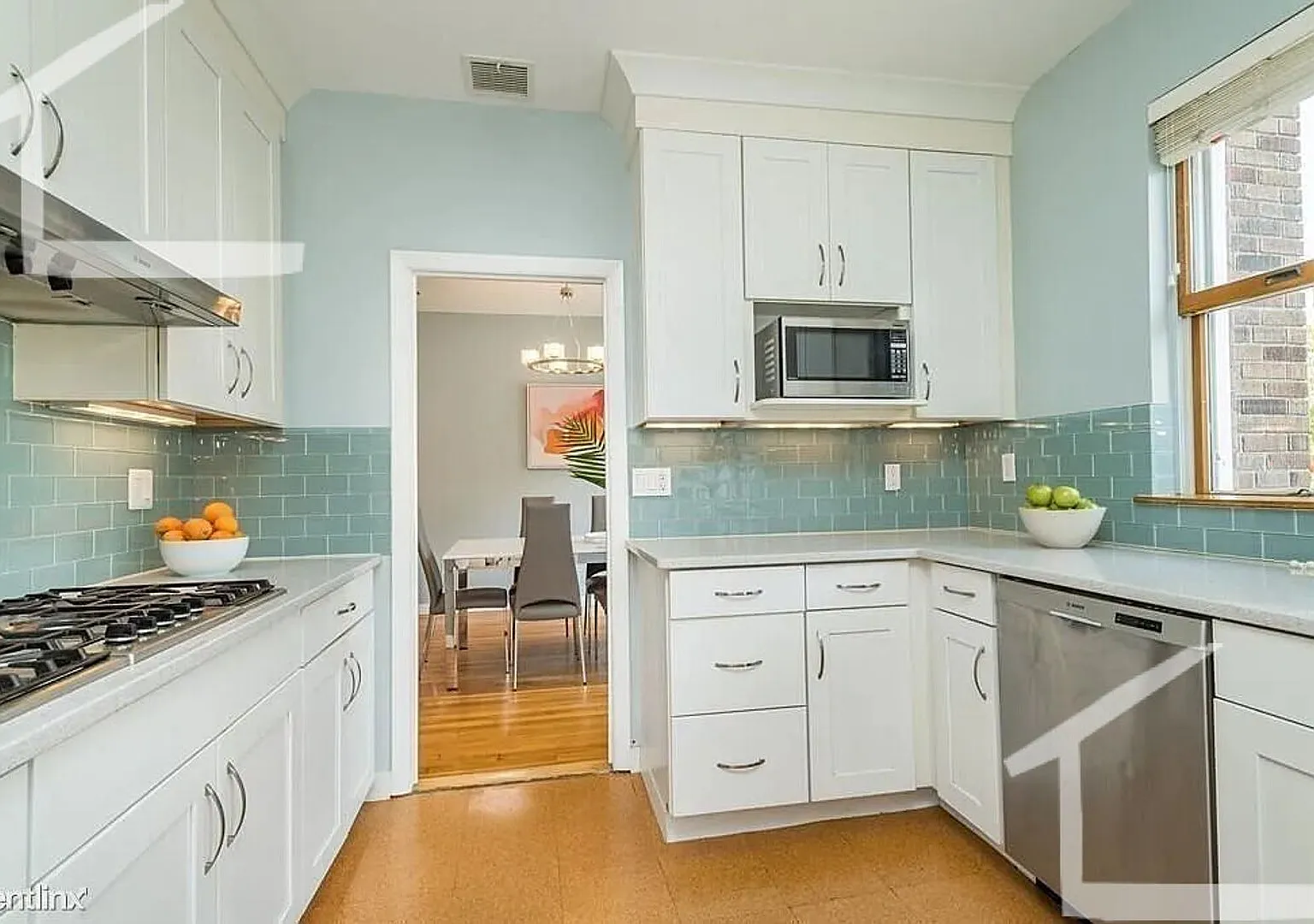 Perfect for underclassmen wanting a multi-year stay! Luxury Apt w W/D in Unit near BU! XL Rooms — Photo 4