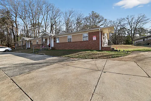 3681 Lynn Dr Photo 1