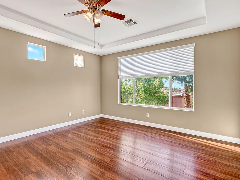11757 Del Sur Ave — Photo 18