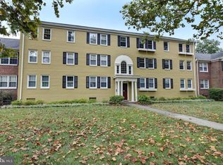 6726 W Wakefield Dr APT B2, Alexandria, VA 22307