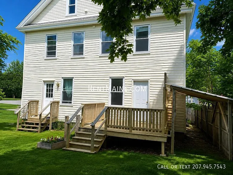 8 Linden St — Photo 21