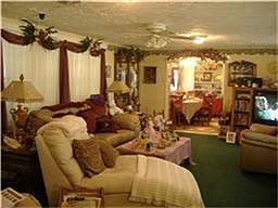 Large living room, open-concept