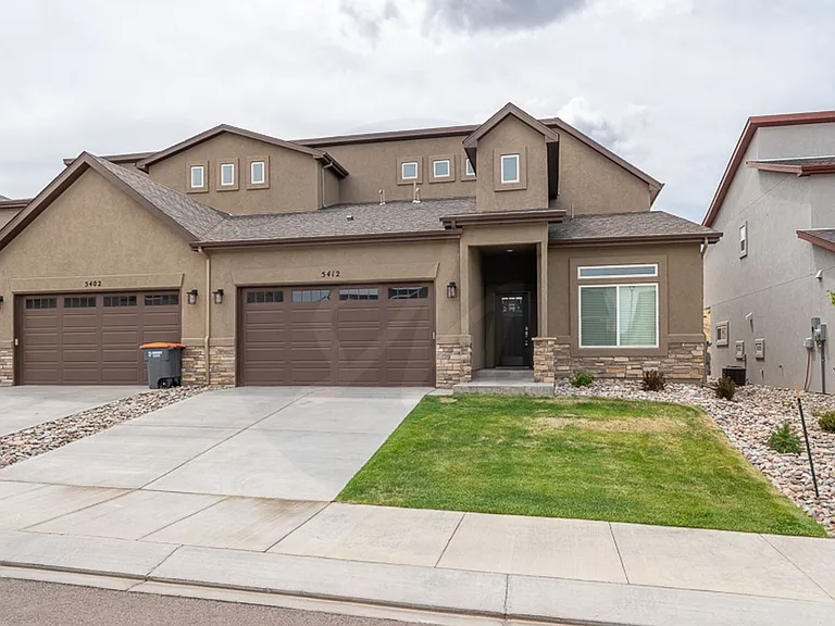 5412 Silverstone Ter — Photo 1