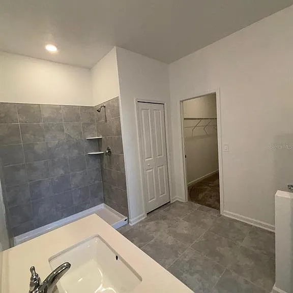 541 Hatteras Rd — Photo 16