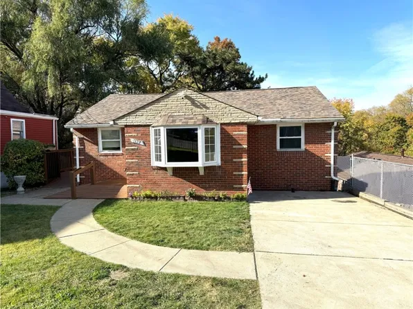 1122 Trost Ave, Pittsburgh, PA 15210