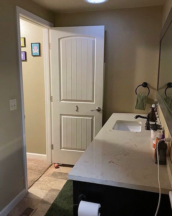 1st image of 500 N Gilwood St #3
