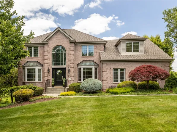 5505 Steeplechase Ct, Bethel Park, PA 15102