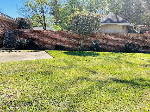 4th image of 8418 Creswell Rd