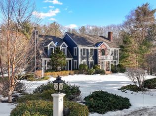 28 Francis St, Dover, MA 02030