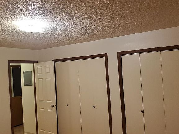 5th image of 121 Miller St NE #A-1