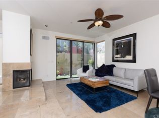 675 E Arenas Rd, Palm Springs, CA 92262