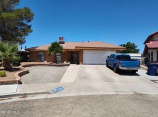 11305 Crater Lake Ave, El Paso, TX 79936