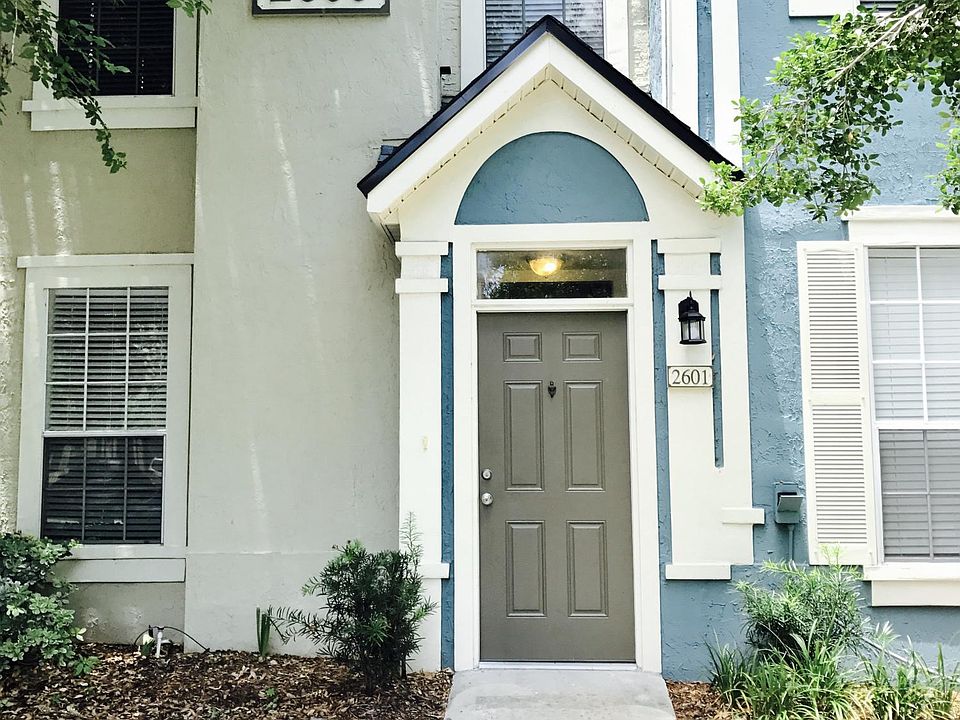1st image of 13703 RICHMOND PARK Drive N #2601