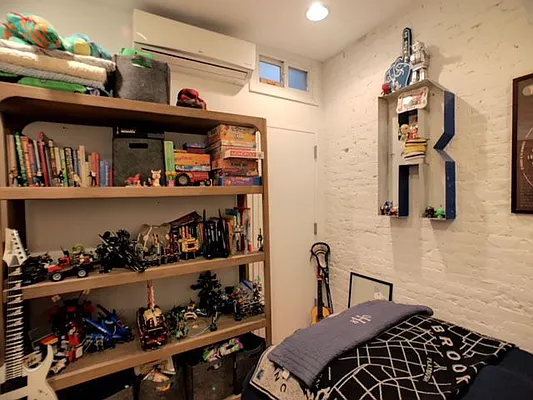 Rented by Compass | media 23