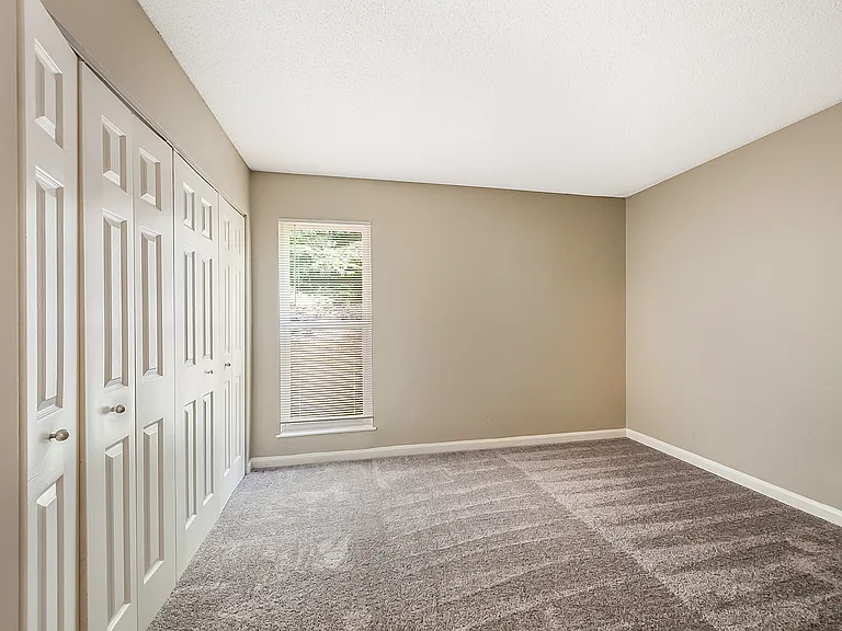 Enclave at North Point — Photo 72