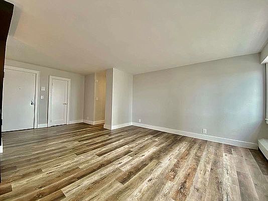 4th image of 260 Audubon Ave APT 21D