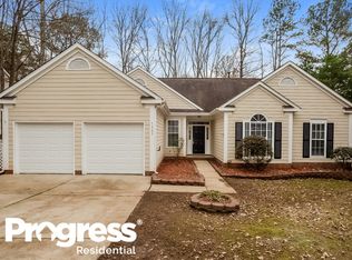 7323 Reedy Creek Rd, Charlotte, NC 28215