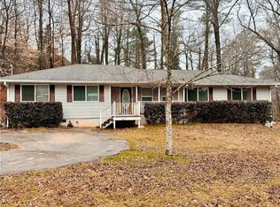 4615 Cresant Ln, Douglasville, GA 30135