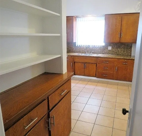 227 S Gale Dr #4 — Photo 10