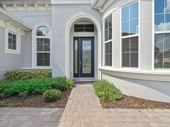 2nd image of 332 Stirling Bridge Dr