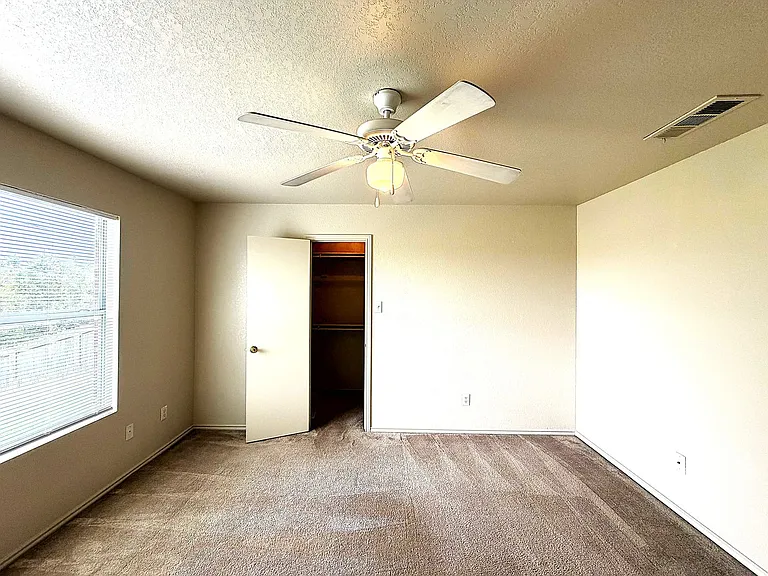 5208 Lauren Lea Dr — Photo 12