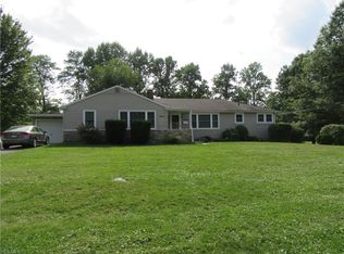 32400 Bainbridge Rd, Solon, OH 44139