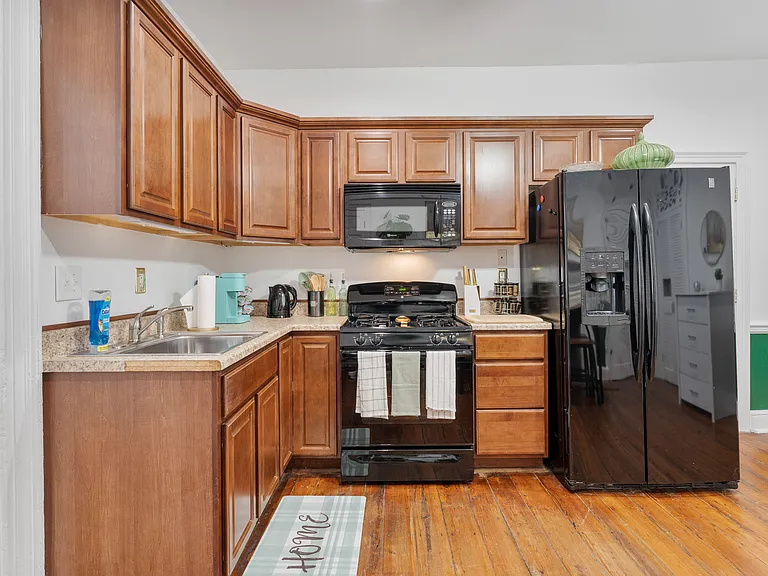 512 Caroline St #1 — Photo 11