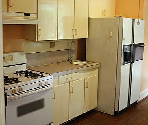5th image of 3819 Avenue O 1/2
