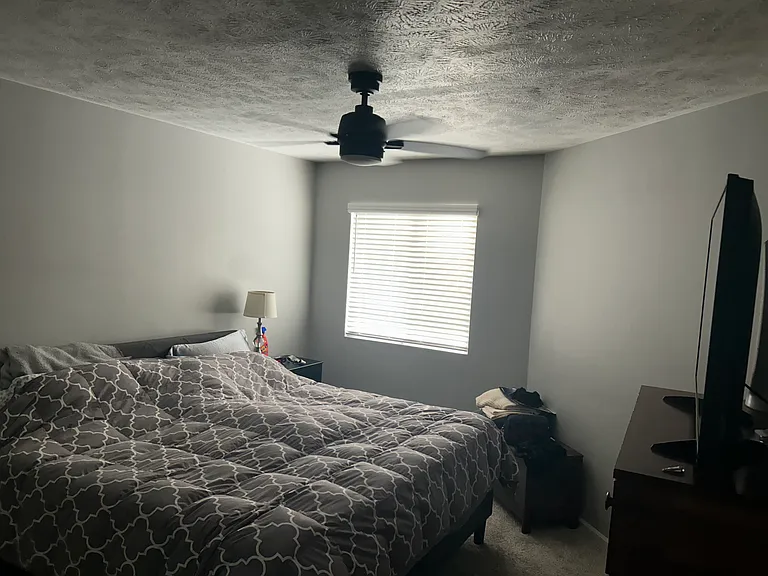 306 W Barrington Dr — Photo 17
