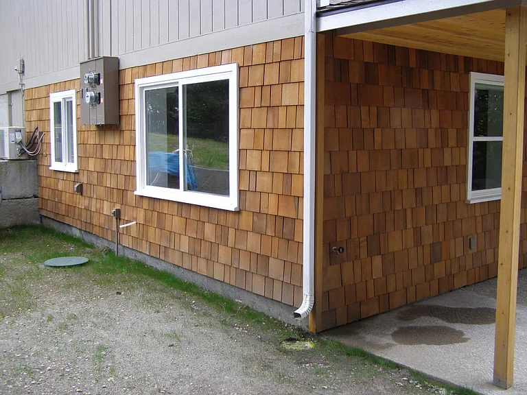 484 Grow Pl NW #LOWER — Photo 3