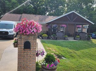 215 Ash Ct, Lawrenceburg, KY 40342