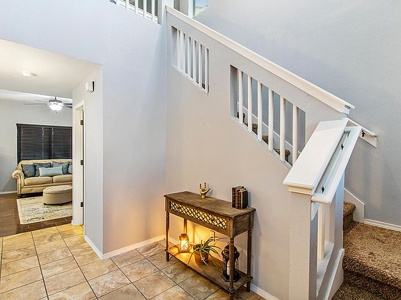 4th image of 2217 Decamp Point Pl