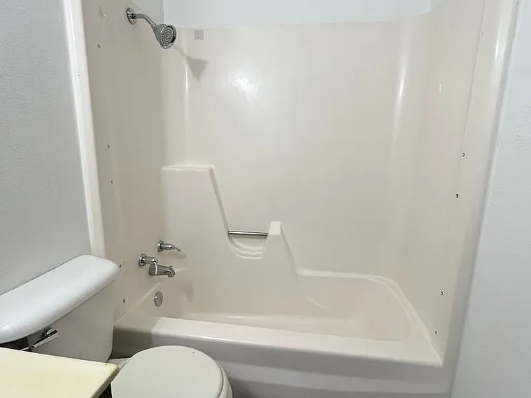 3304 S Kiwanis Ave — Photo 12