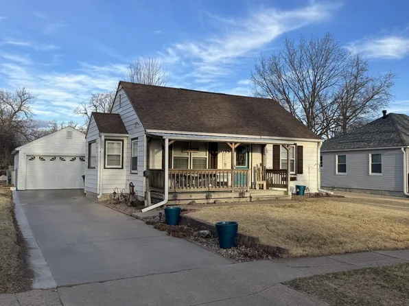 1109 N Webster Ave, Hastings, NE 68901