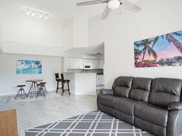 4041 San Marino Boulevard #307, West Palm Beach, FL 33409