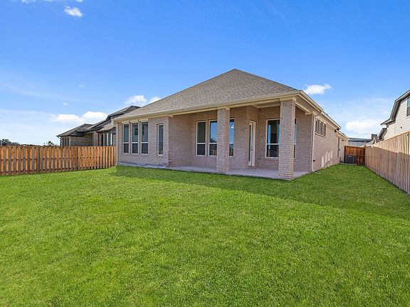 5th image of 1504 Corduroy Ln