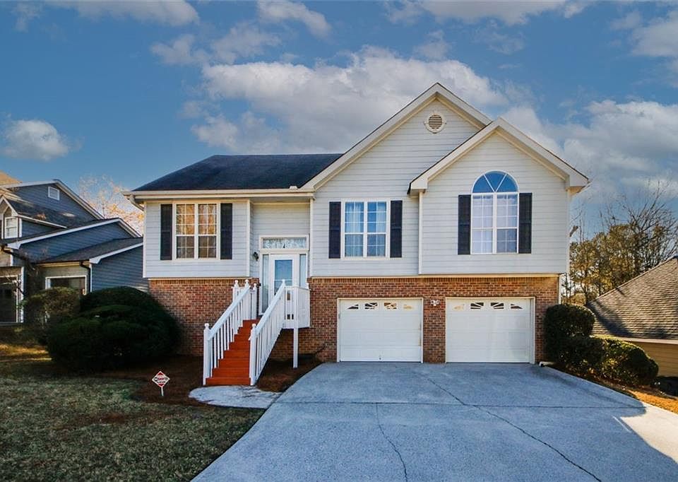 1st image of 2332 Martingale Ln