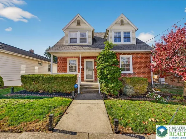 624 Delaware Ave, Hellertown, PA 18055