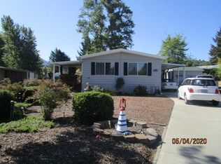 1974 Parkdale Dr, Grants Pass, OR