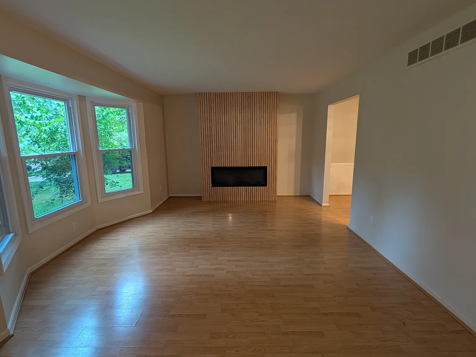5325 Tamworth St — Photo 4