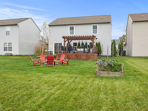 2nd image of 6751 Wimbledon Dr