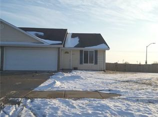2001 Vista View Dr, Granger, IA 50109